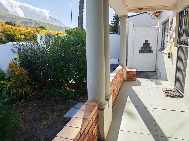 To Let 2 Bedroom Property for Rent in Walmer Estate Western Cape